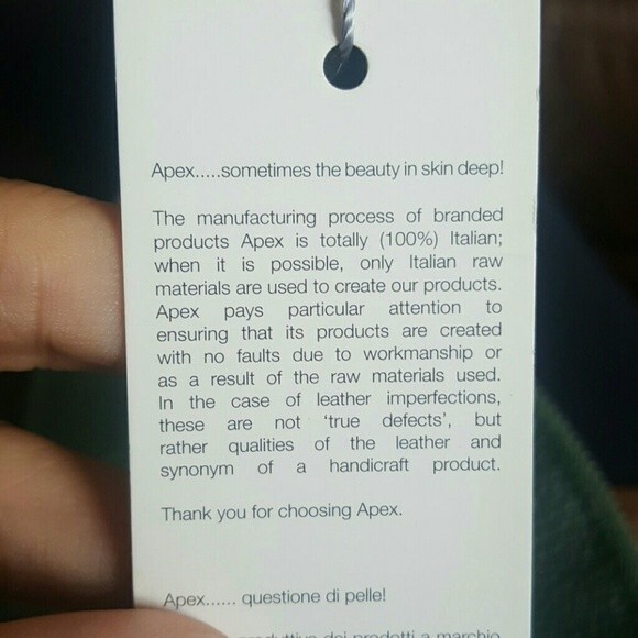 NWT Italian Leather Heart Shaped Hunter Green Zippered Pouch - Picture 12 of 13